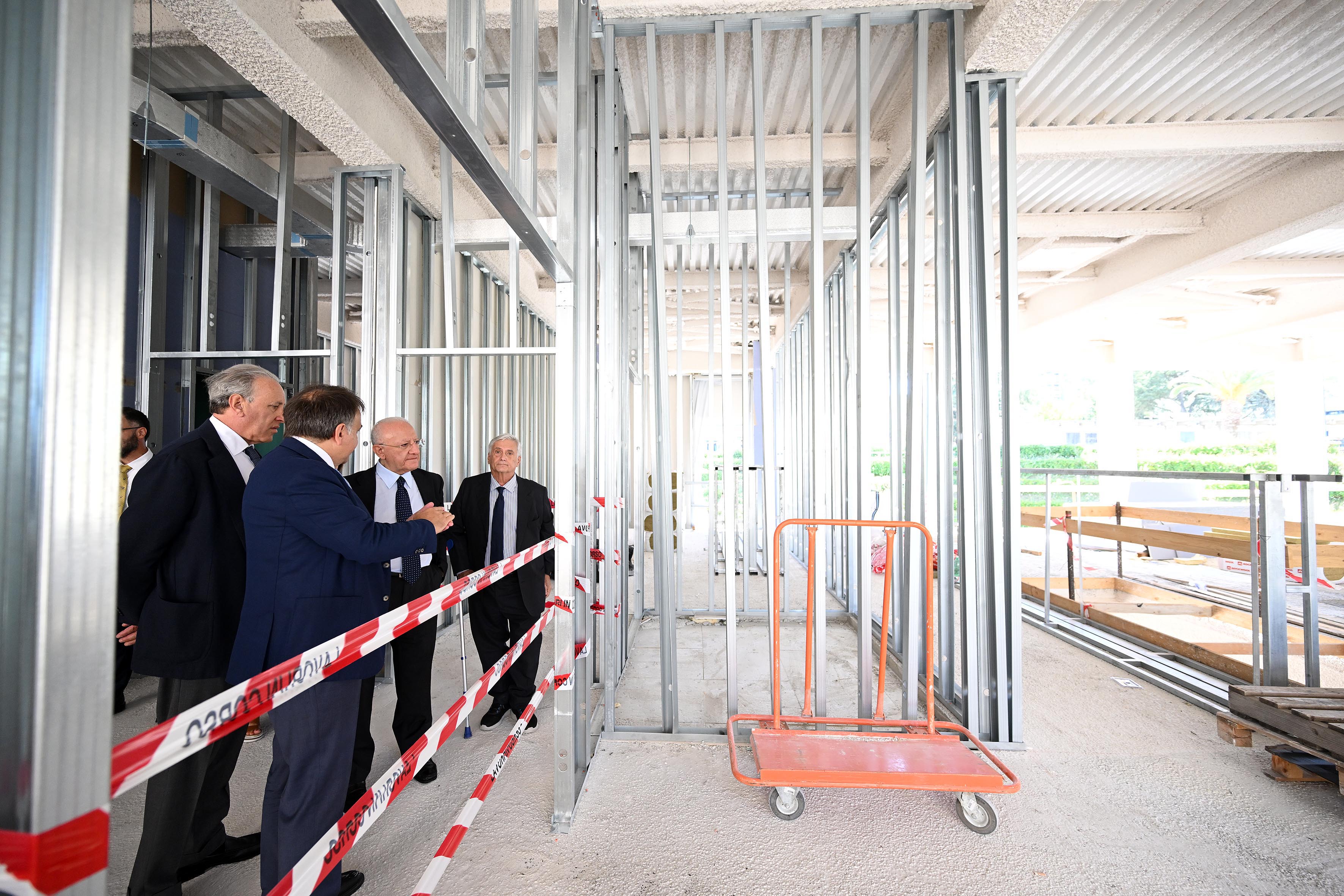 AOU Federico II (Napoli), inaugurazione sala ibrida e visita al cantiere Progetto la Cicogna