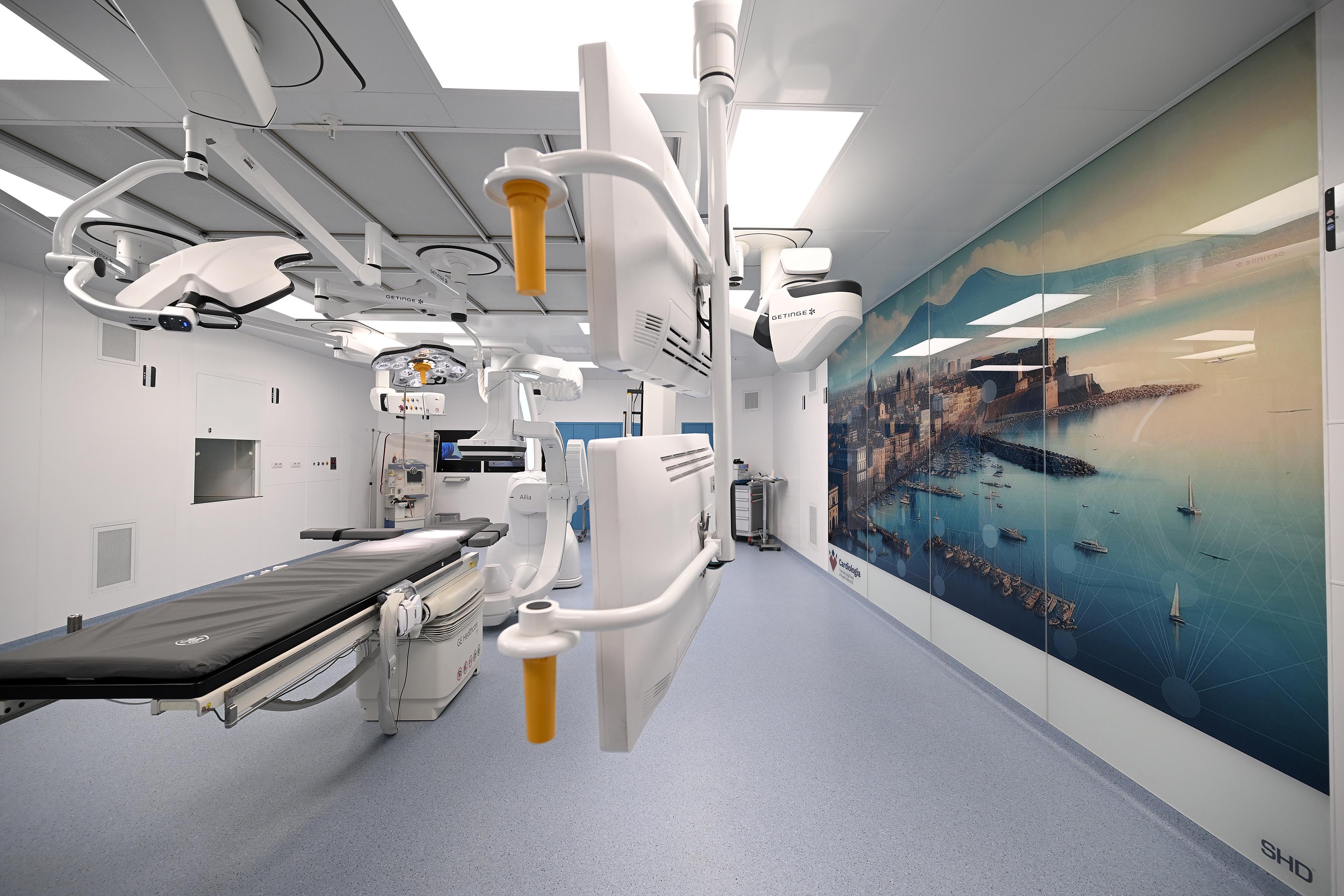 AOU Federico II (Napoli), inaugurazione sala ibrida e visita al cantiere Progetto la Cicogna