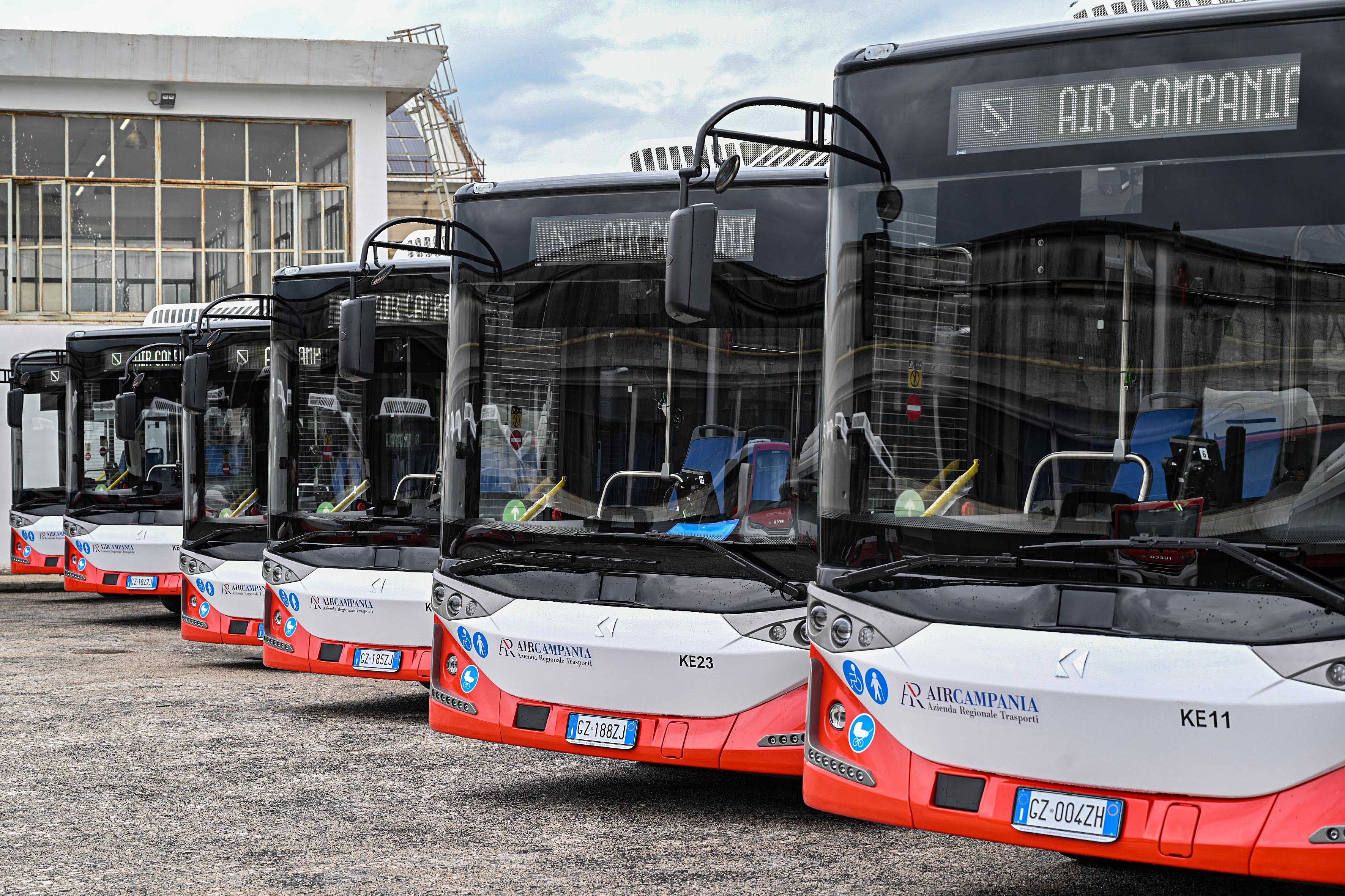 de_luca-autobus_air_caserta
