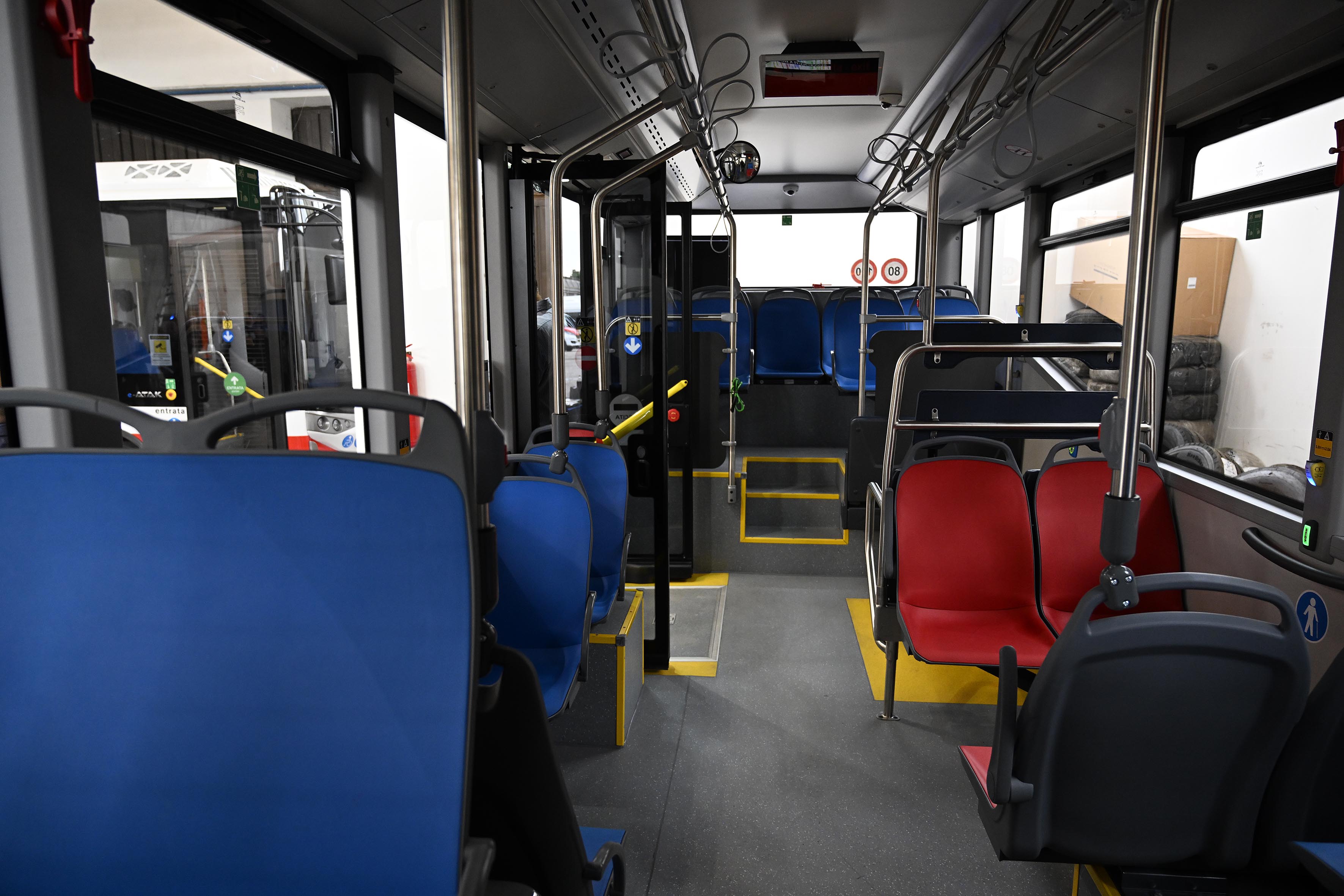 de_luca-autobus_air_caserta