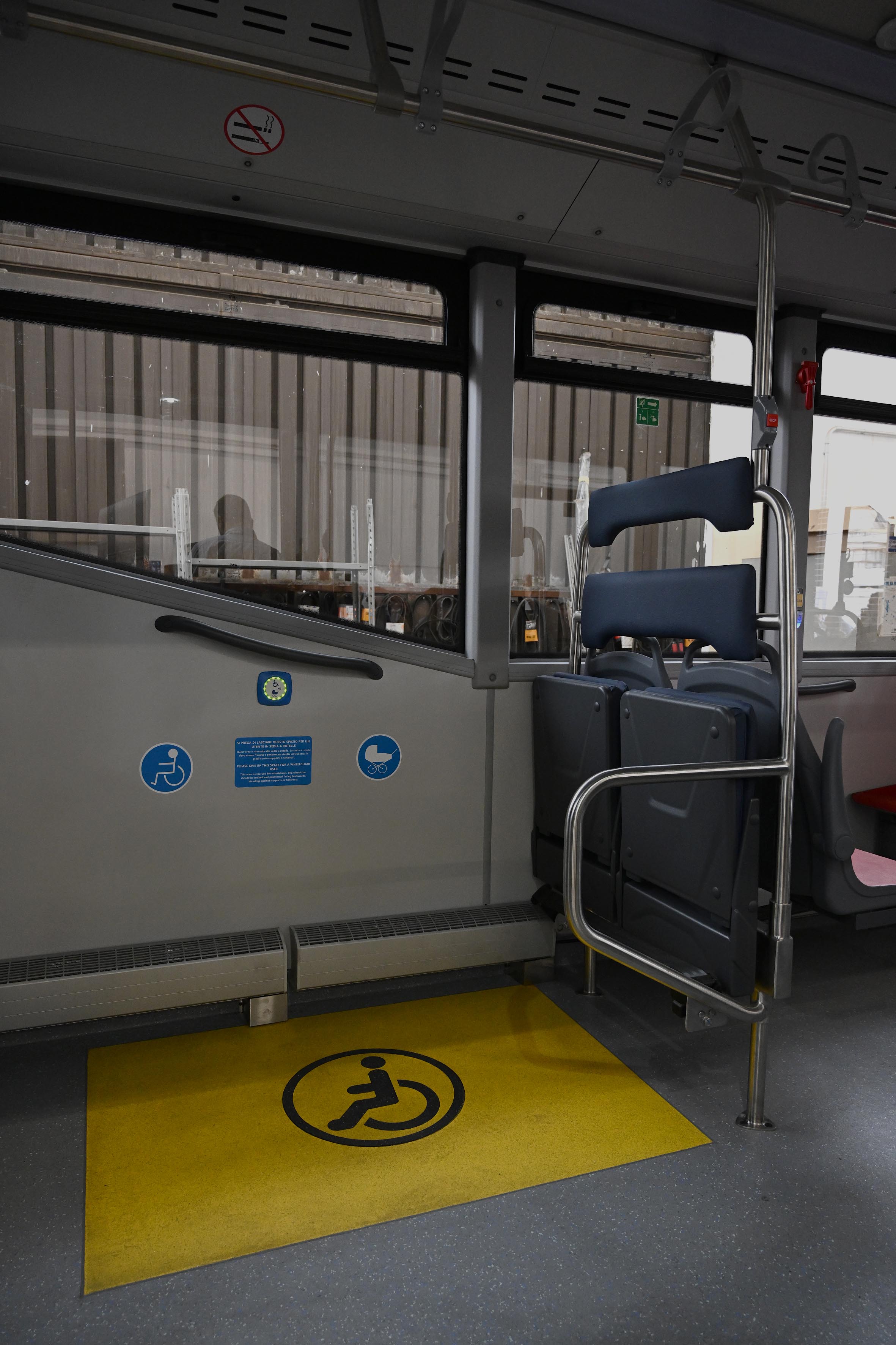 de_luca-autobus_air_caserta