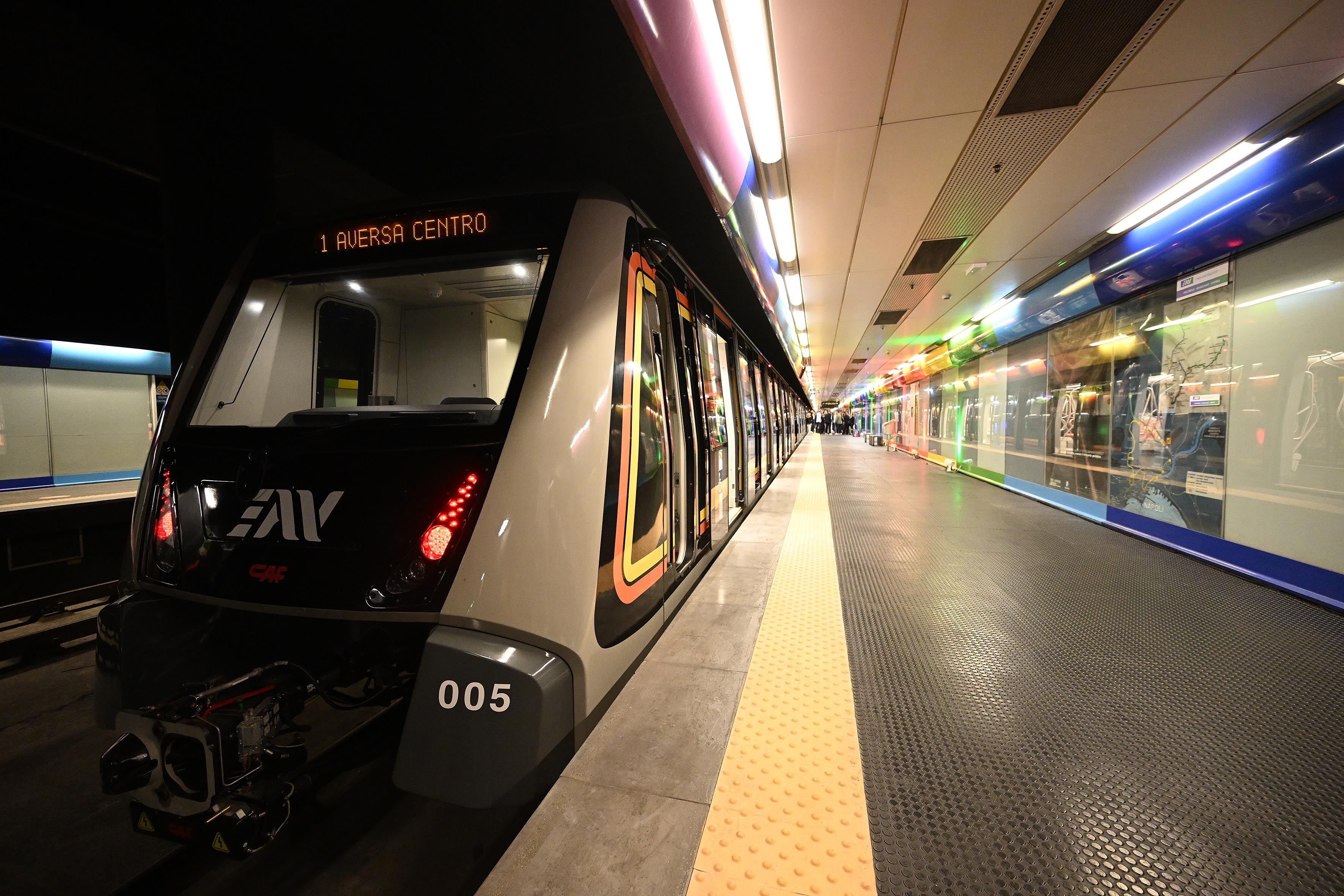 Presentazione del nuovo treno per la tratta Eav Aversa-Piscinola Scampia