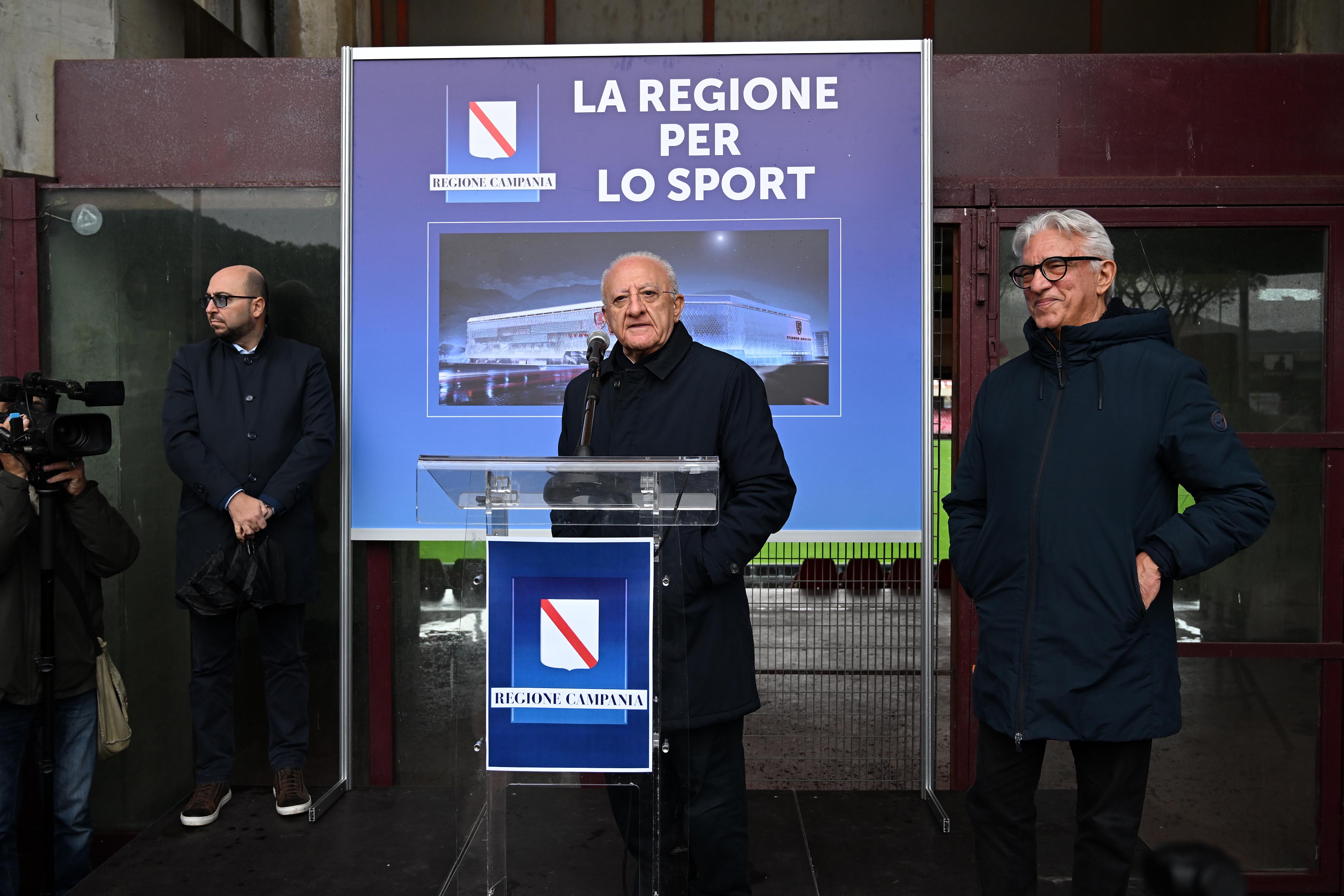 21/11/2025 - Avvio demolizioni per il rifacimento dello stadio Arechi