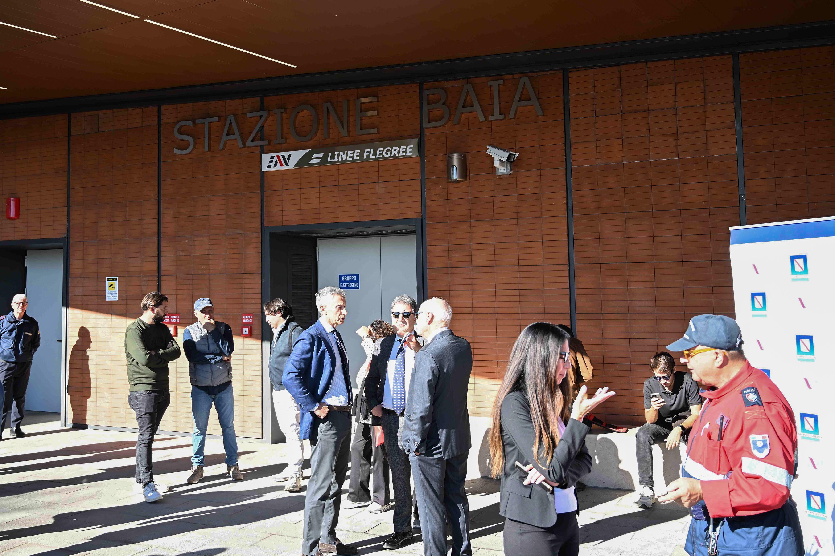 Inaugurazione della nuova stazione di Baia