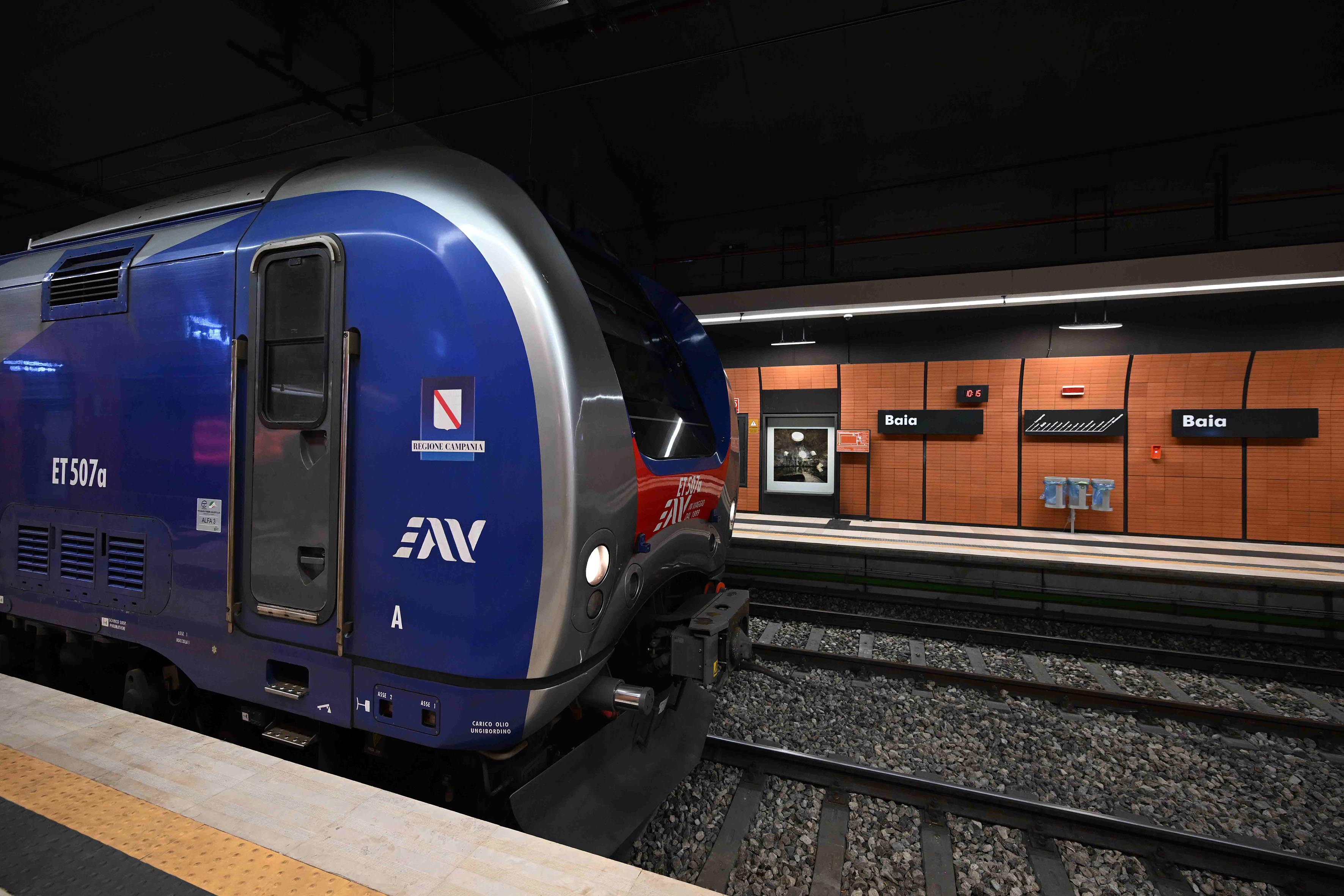 Inaugurazione della nuova stazione di Baia