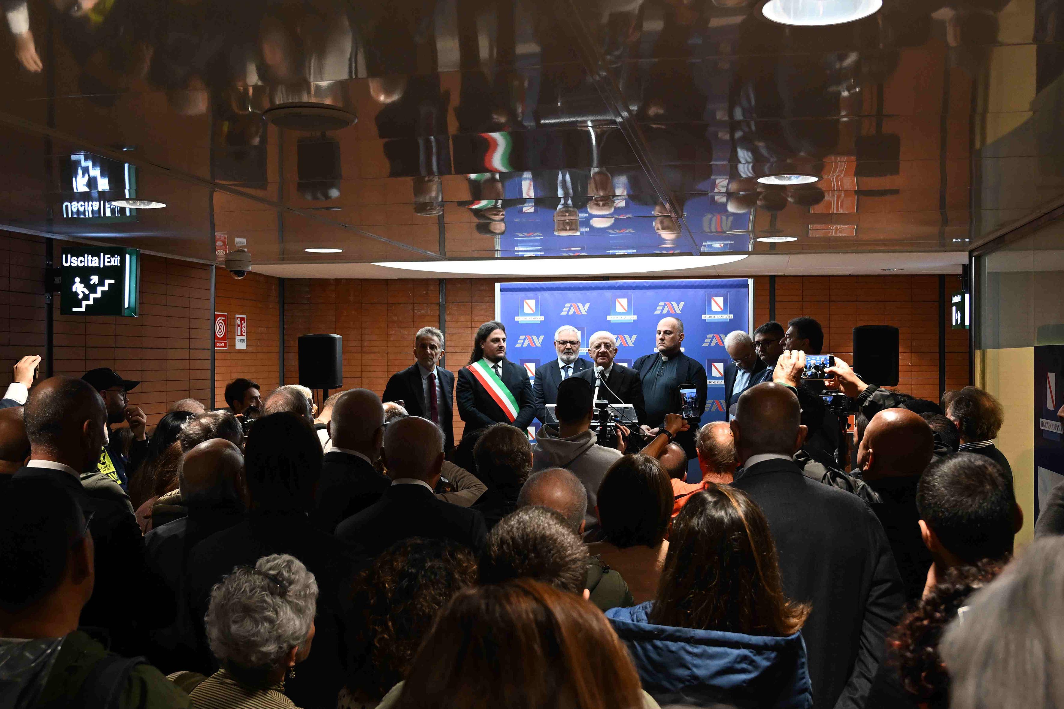 Inaugurazione della nuova stazione di Baia