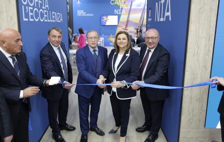Regione Campania al Vinitaly 2026, inaugurazione spazio espositivo